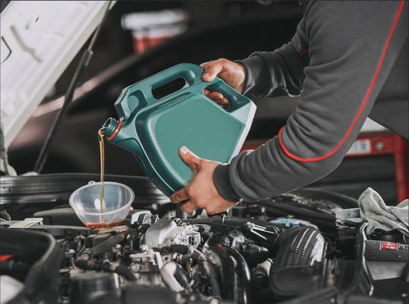 Garage automobile pour la vidange de votre véhicule près de Lillebonne : Préservez la santé de votre moteur!